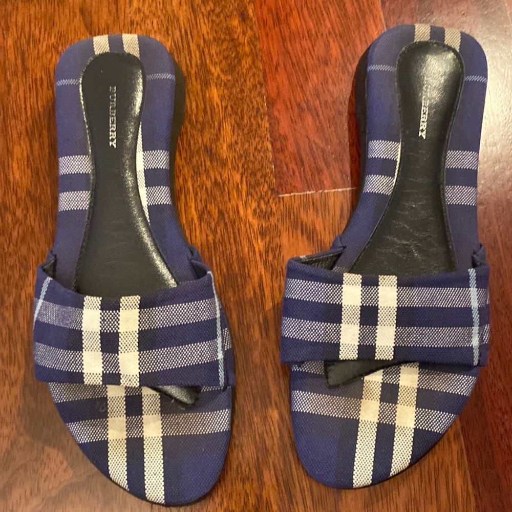 Burberry slide sandals